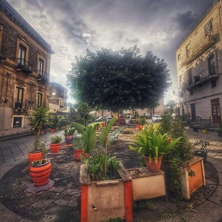 Apartamento Lo Svevo CTA Exterior foto