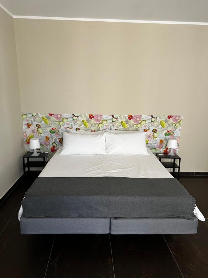 Apartamento Lo Svevo CTA Exterior foto